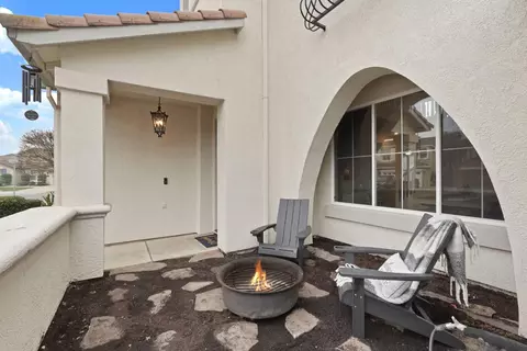 2071 Snowbird, Lodi, CA 95242 photo 2