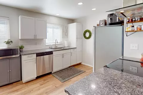 Kitchen - 2637 Acacia, Sutter, CA 95982 photo 2 of 5