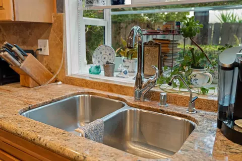 Kitchen - 3909 Fieldcrest Ct, Modesto, CA 95355 photo 2 of 3