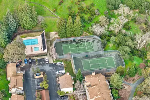 194 Farm Ln, Martinez, CA 94553 photo 19