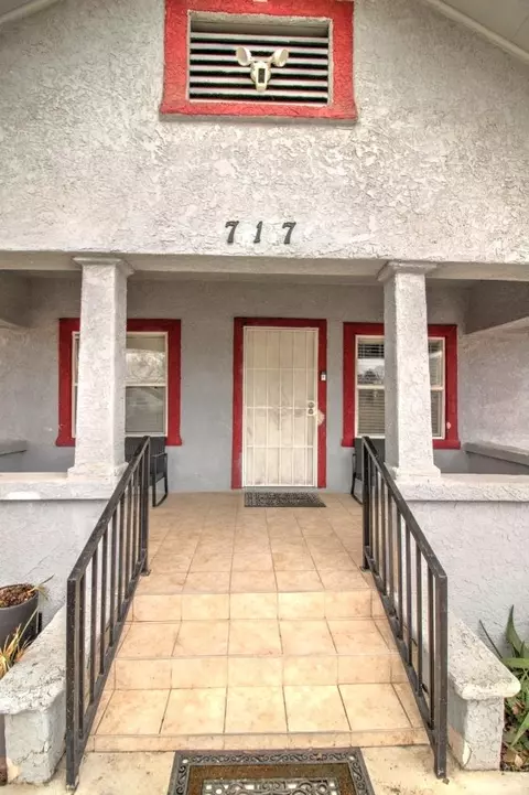 717 2nd St, Modesto, CA 95351 photo 6