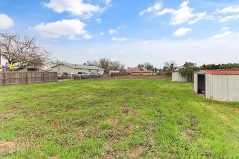4705 Arboga Rd, Olivehurst, CA 95961 photo 40