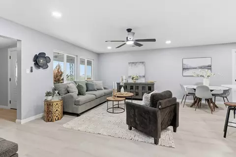 4705 Arboga Rd, Olivehurst, CA 95961 photo 4