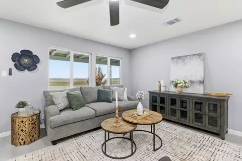 4705 Arboga Rd, Olivehurst, CA 95961 photo 6