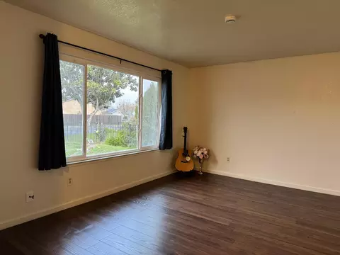 9302 Eaglepoint Ln, Stockton, CA 95210 photo 6