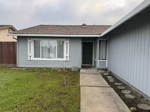 9302 Eaglepoint Ln, Stockton, CA 95210 photo 3