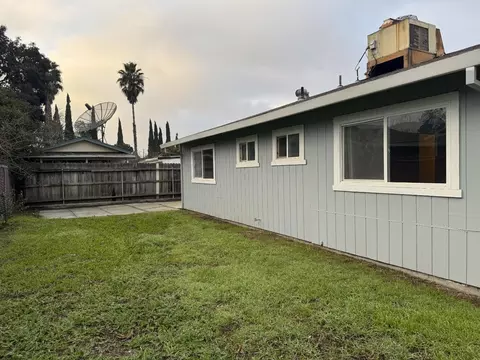 9302 Eaglepoint Ln, Stockton, CA 95210 photo 26