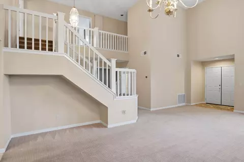 Living - 1466 Mansfield St, Tracy, CA 95376 photo 4 of 5