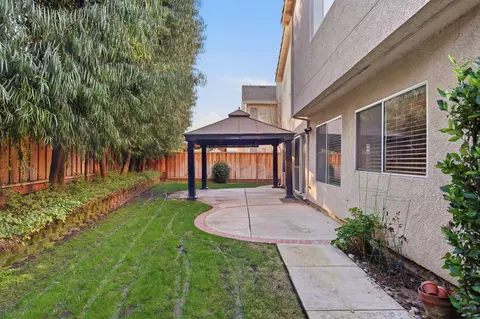 Exterior - 1466 Mansfield St, Tracy, CA 95376 photo 5 of 6