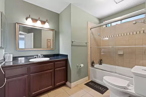 Bath - 1745 Parkside Dr, Tracy, CA 95376 photo 4 of 4