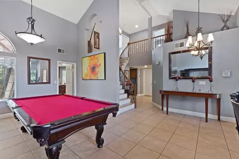 1745 Parkside Dr, Tracy, CA 95376