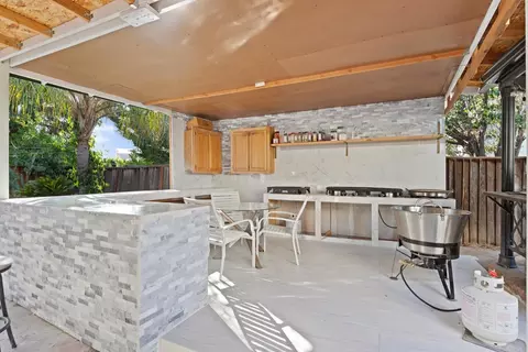 Kitchen - 1745 Parkside Dr, Tracy, CA 95376 photo 3 of 3