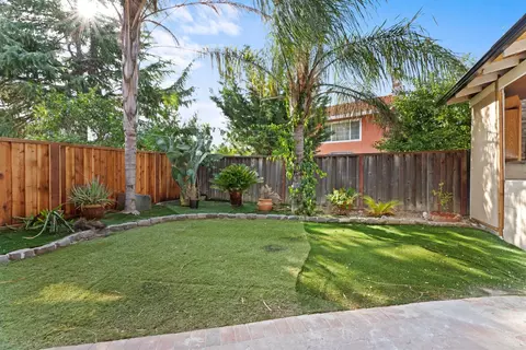 Exterior - 1745 Parkside Dr, Tracy, CA 95376 photo 1 of 3