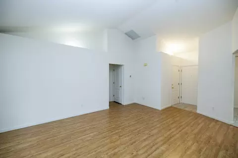Living - 1007 Kirksey Dr, Turlock, CA 95382 photo 1 of 9