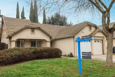 Exterior - 1007 Kirksey Dr, Turlock, CA 95382 photo 3 of 8