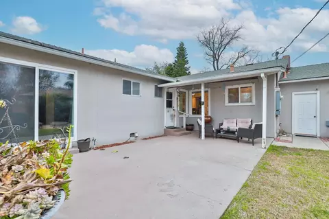 Exterior - 1609 Augusta Ct, Modesto, CA 95350 photo 11 of 14
