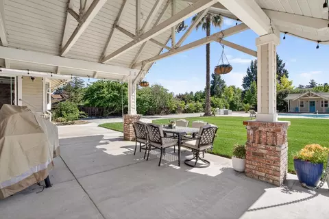 Exterior - 8420 W Fairoaks Rd, Tracy, CA 95304 photo 3 of 17
