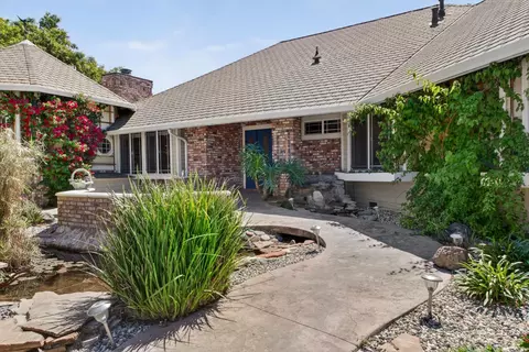 Exterior - 8420 W Fairoaks Rd, Tracy, CA 95304 photo 2 of 17