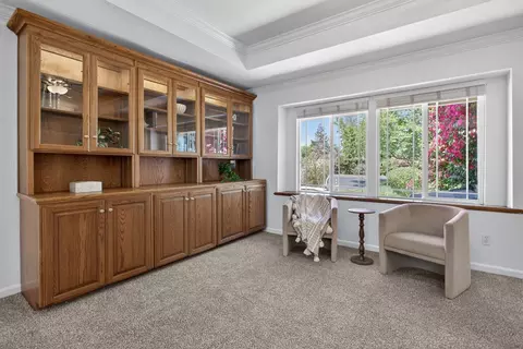 Living - 8420 W Fairoaks Rd, Tracy, CA 95304 photo 2 of 4