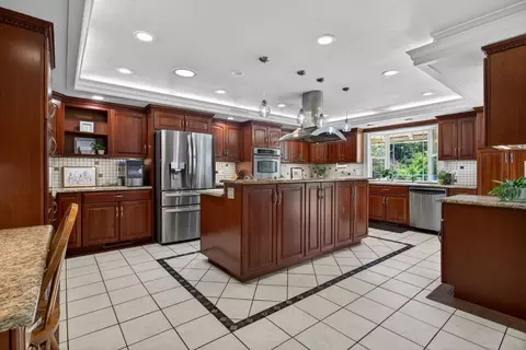 Kitchen - 8420 W Fairoaks Rd, Tracy, CA 95304 photo 1 of 6