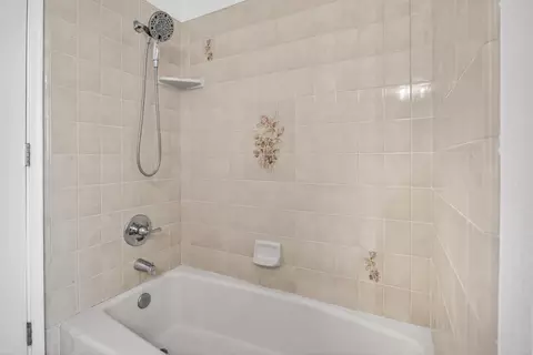 Bath - 8420 W Fairoaks Rd, Tracy, CA 95304 photo 5 of 5