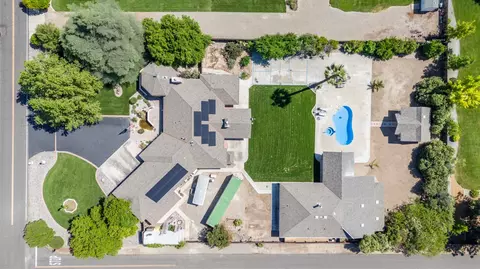 View/Area - 8420 W Fairoaks Rd, Tracy, CA 95304 photo 4 of 8