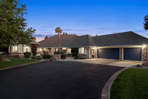 Exterior - 8420 W Fairoaks Rd, Tracy, CA 95304 photo 12 of 17