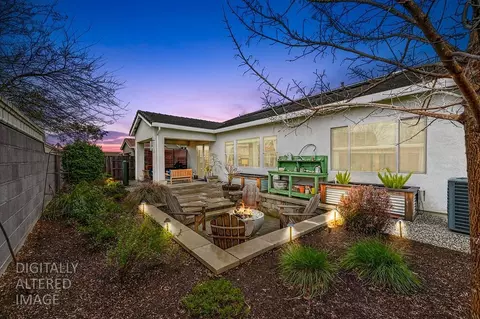 3900 Fenway Cir, Rocklin, CA 95677 photo 5