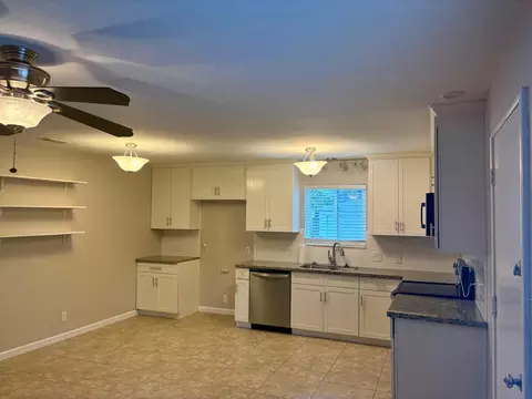 2005 E Marshall, Turlock, CA 95380 photo 6