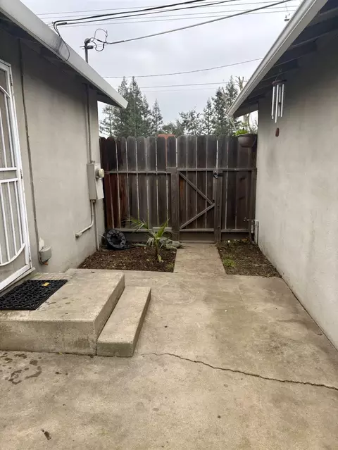 2005 E Marshall, Turlock, CA 95380 photo 19