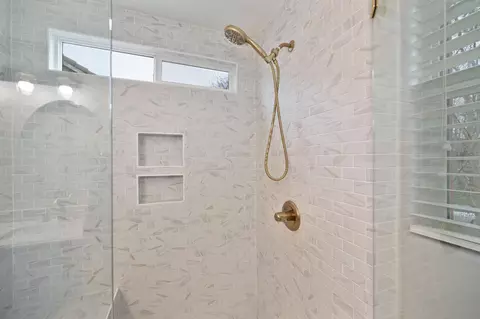 Bath - 4376 Grafton Cir, Mather, CA 95655 photo 5 of 5