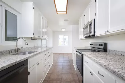 Kitchen - 2855 La Colina Way, Carmichael, CA 95608 photo 1 of 3