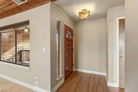 Entry Way - 2066 Bogus Point Ct, Cool, CA 95614 photo 2 of 4