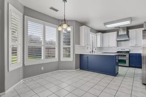 208 Rector Ln, Modesto, CA 95357 photo 11