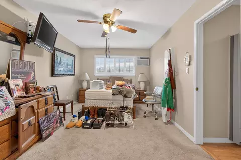 Bedroom - 1014 Downing Dr, Lodi, CA 95242 photo 3 of 6