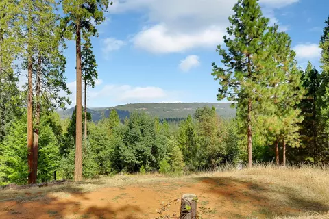 11021 Pittsburg Mine Rd, Nevada City, CA 95959