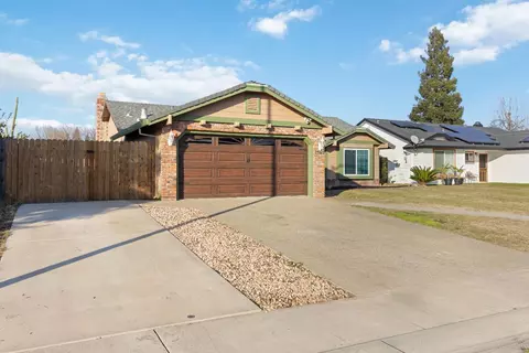 1565 Larry St, Olivehurst, CA 95961 photo 2