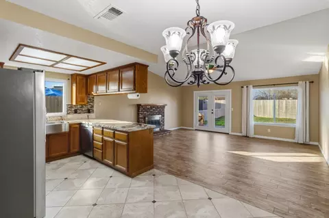1565 Larry St, Olivehurst, CA 95961 photo 7