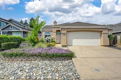 9448 Plainoak Way, Elk Grove, CA 95758