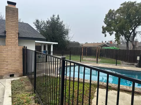 Exterior - 1954 Robin Dr, Ceres, CA 95307 photo 9 of 11