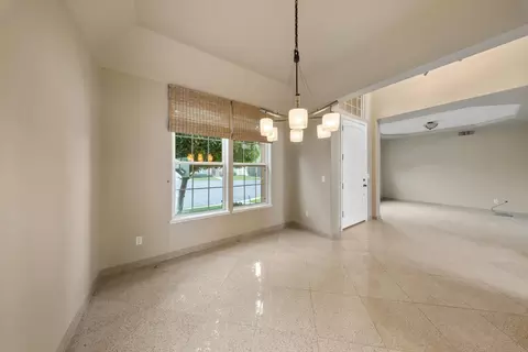 Living - 4601 Via Altura, Modesto, CA 95357 photo 3 of 7