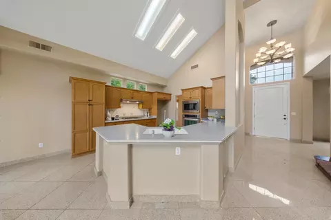 Entry Way - 4601 Via Altura, Modesto, CA 95357 photo 2 of 3