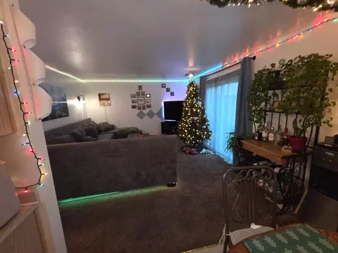 Living - 577 North St, Corning, CA 96021 photo 1 of 4