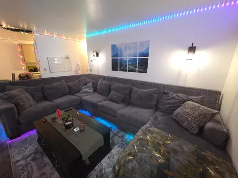 Living - 577 North St, Corning, CA 96021 photo 3 of 4
