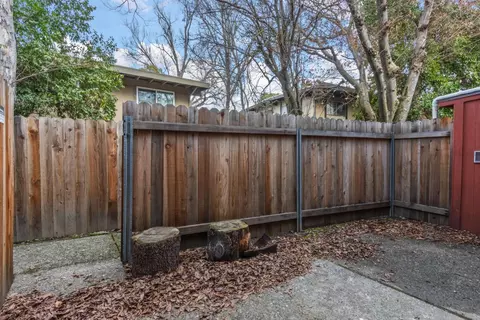1577 Drake Dr, Davis, CA 95616 photo 25