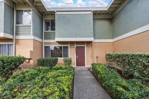 1577 Drake Dr, Davis, CA 95616