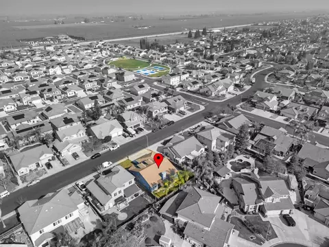 View/Area - 6322 Leaflet Ln, Hughson, CA 95326 photo 3 of 3