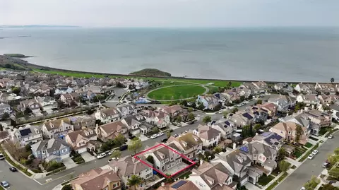 1012 Rock Harbor Pt, Hercules, CA 94547 photo 3