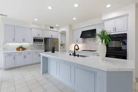 1012 Rock Harbor Pt, Hercules, CA 94547 photo 10