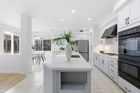 1012 Rock Harbor Pt, Hercules, CA 94547 photo 9